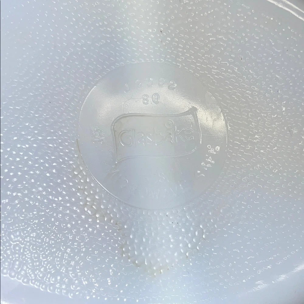 Glass bake White Divided Serving Dish.  THANKSGIVING or CHRISTMAS MUST!